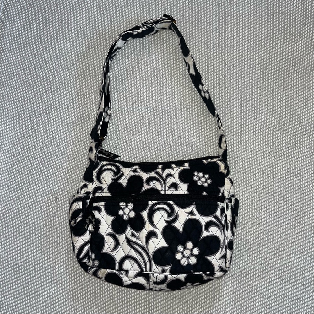 Vera Bradley Small White Black Paisley Shoulder Purse Adjustable Shoulder Strap - Picture 2 of 8